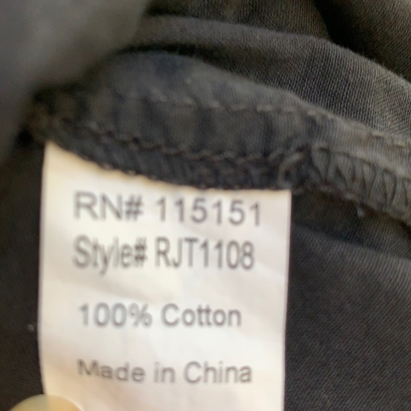 🌸🌸 3/$20 Romeo & Juliet Couture blouse - Picture 11 of 12